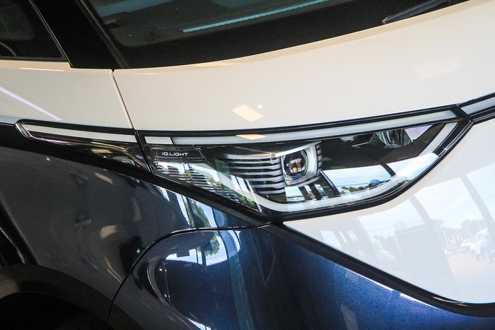 2025 Volkswagen ID. Buzz Pro BEV560