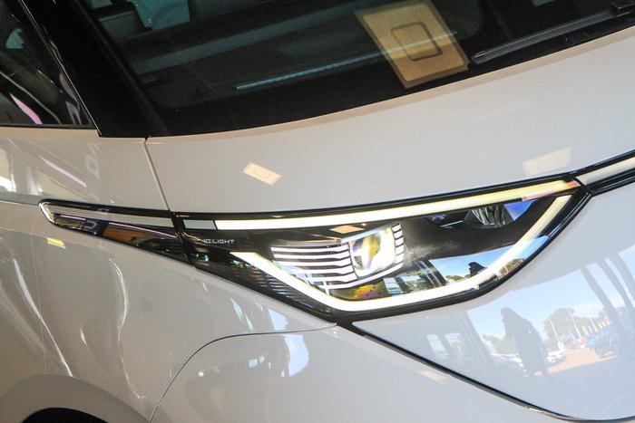 2025 Volkswagen ID. Buzz Pro BEV560