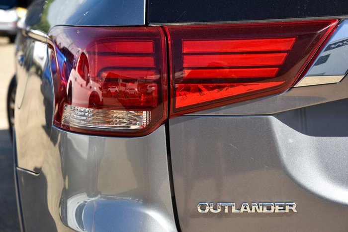 2016 Mitsubishi Outlander LS