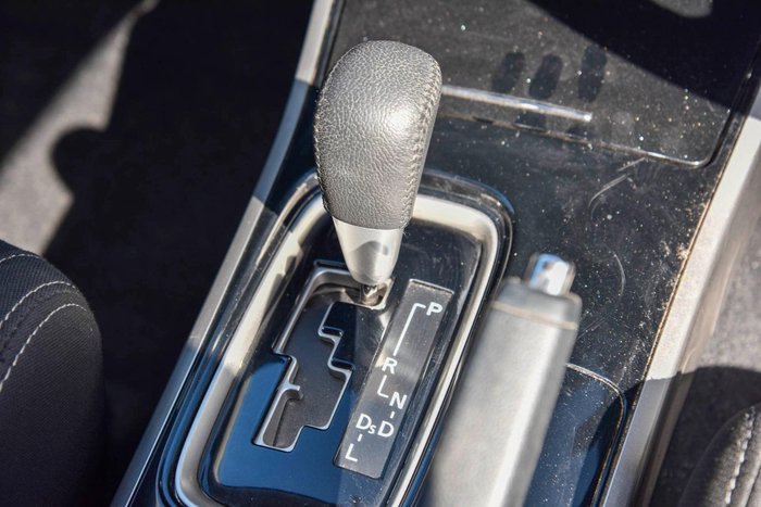 2016 Mitsubishi Outlander LS