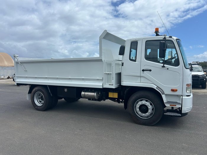 2017 Mitsubishi Fm FUSO FM 1627, MANUAL, TIPPER, LOW KM