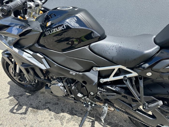 2024 Suzuki GSX-S1000GX GSX-S Black