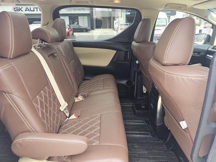 2017 Toyota Alphard X AGH30W White