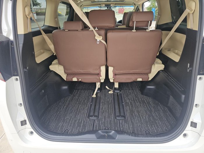 2017 Toyota Alphard X AGH30W White