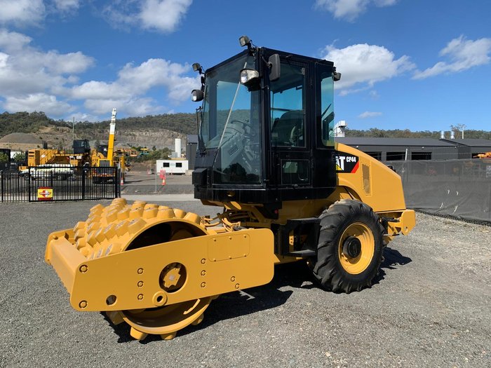 2012 Caterpillar Cp44