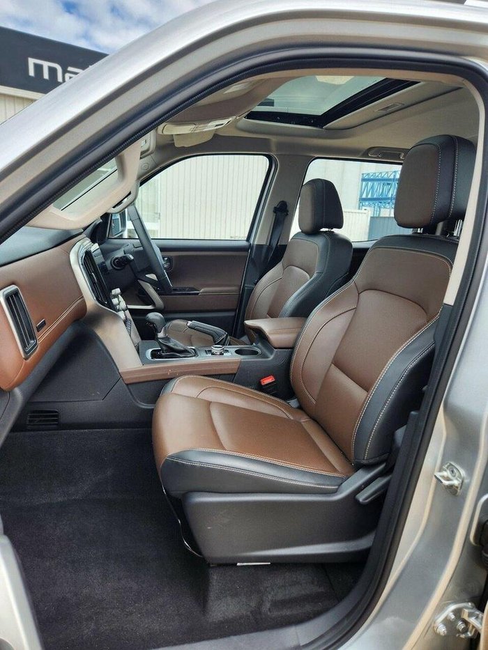 2023 Mahindra Scorpio Z8 4X4 Dazzling Silver