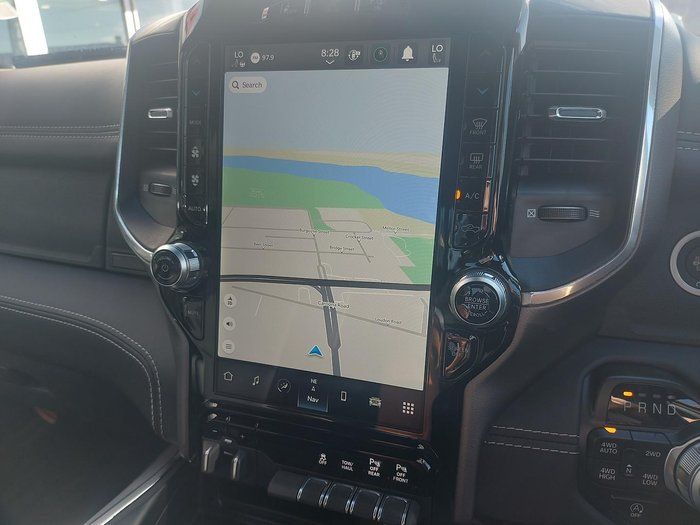 2024 RAM 1500 Laramie Sport RamBox