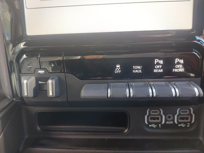 2024 RAM 1500 Laramie Sport RamBox