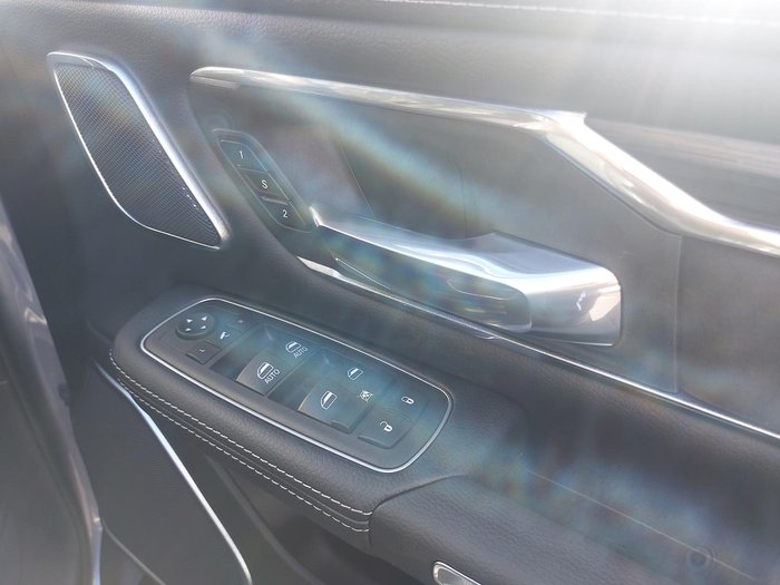 2024 RAM 1500 Laramie Sport RamBox