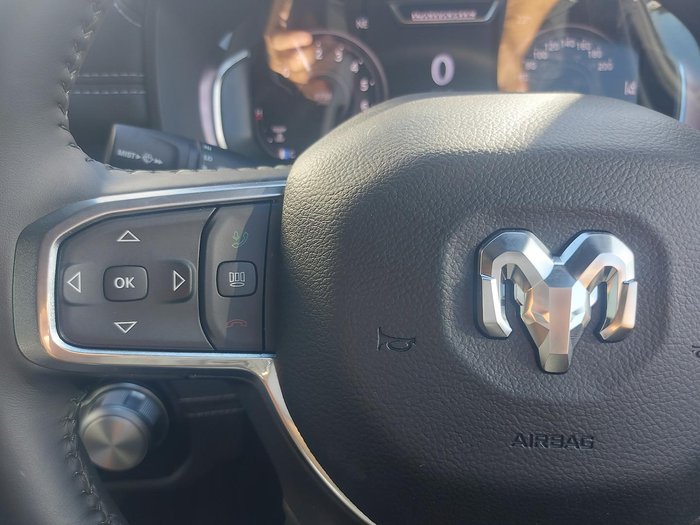 2024 RAM 1500 Laramie Sport RamBox