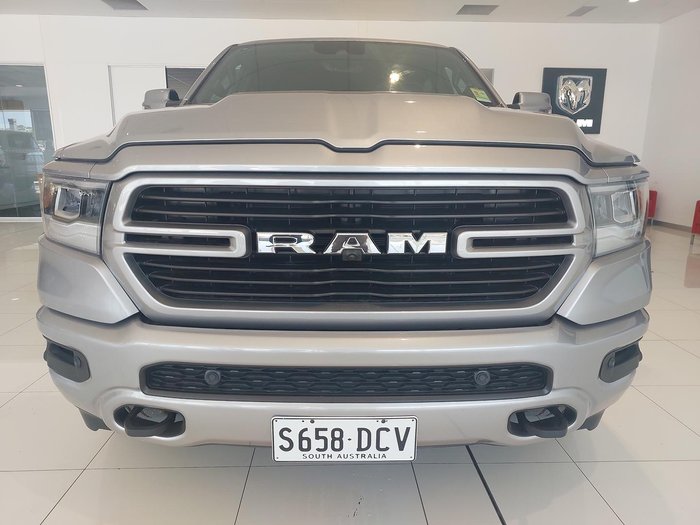 2024 RAM 1500 Laramie Sport RamBox
