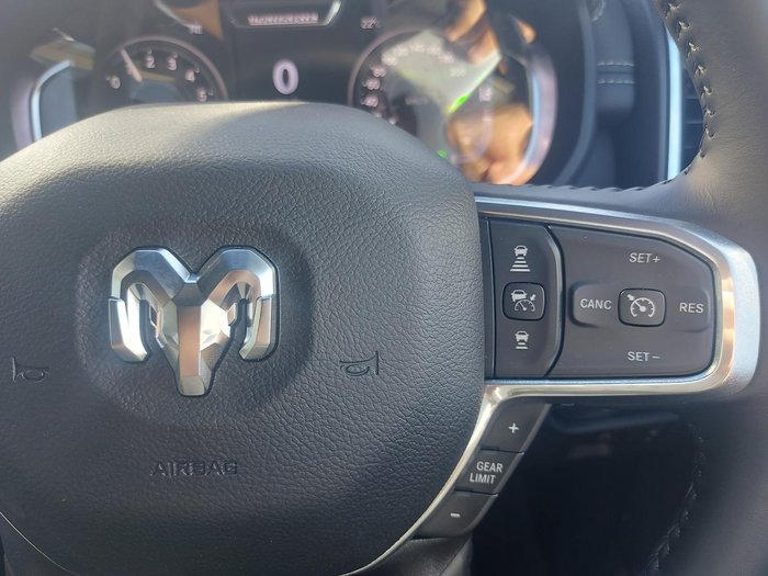 2024 RAM 1500 Laramie Sport RamBox