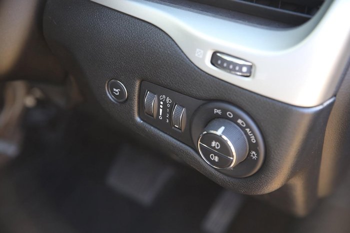 2017 Jeep Cherokee Longitude