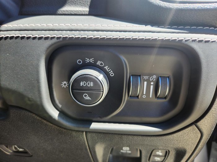 2023 RAM 1500 Laramie Sport RamBox