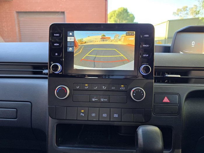 2024 Hyundai STARIA LOAD 