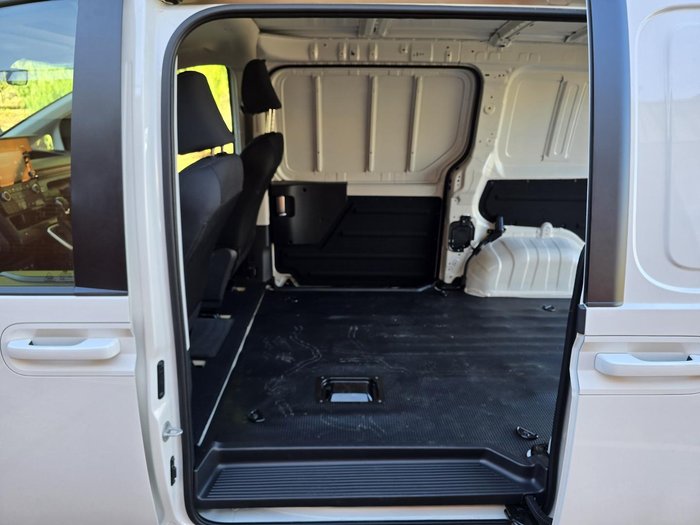 2024 Hyundai STARIA LOAD