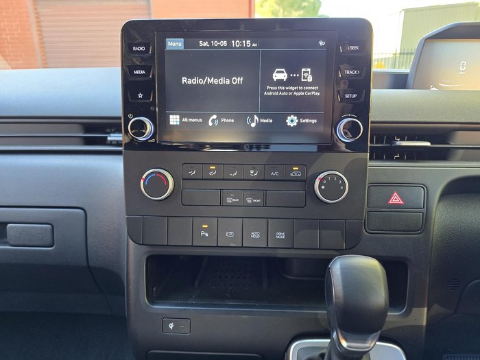 2024 Hyundai STARIA LOAD