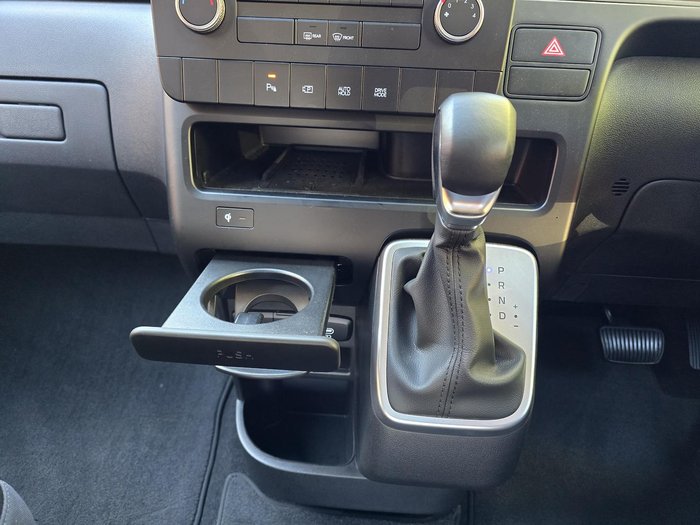 2024 Hyundai STARIA LOAD