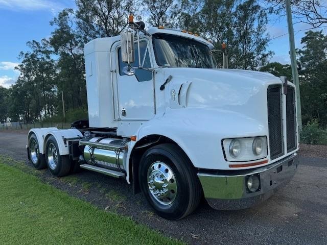 2010 Kenworth T408 It Bunk. Cummins Isx 525Hp, 97T Rated