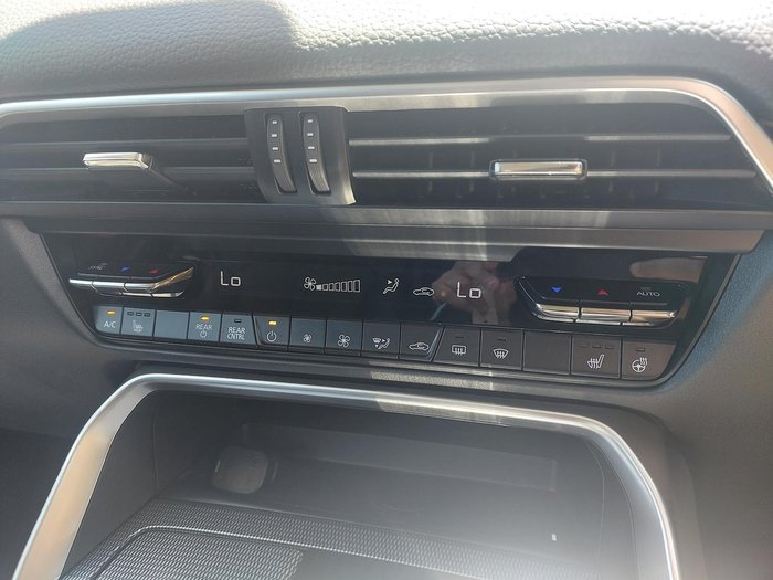 2024 Mazda CX-80 G40e GT