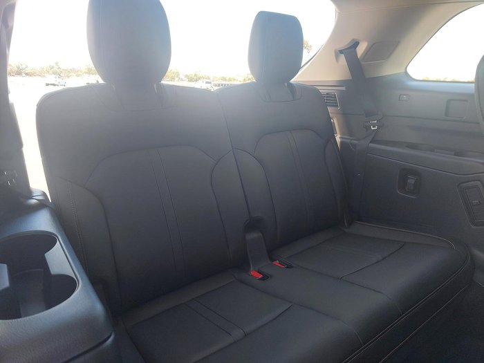 2024 Mazda CX-80 G40e GT