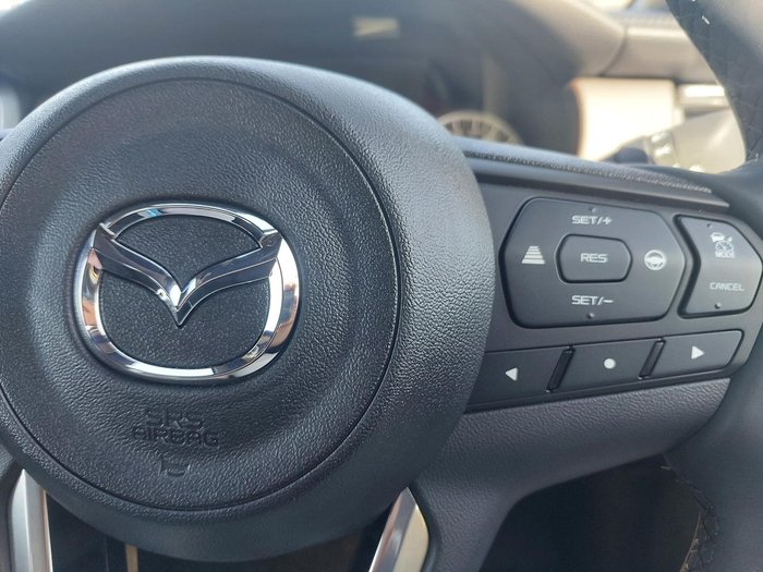 2024 Mazda BT-50 GT