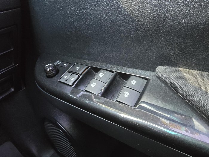 2017 Toyota Hilux SR5