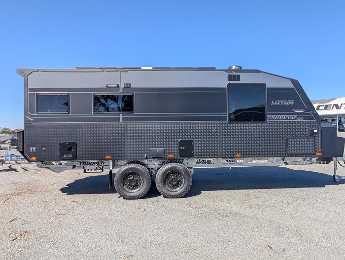 2025 Lotus Caravans 22' Rear Club Trooper