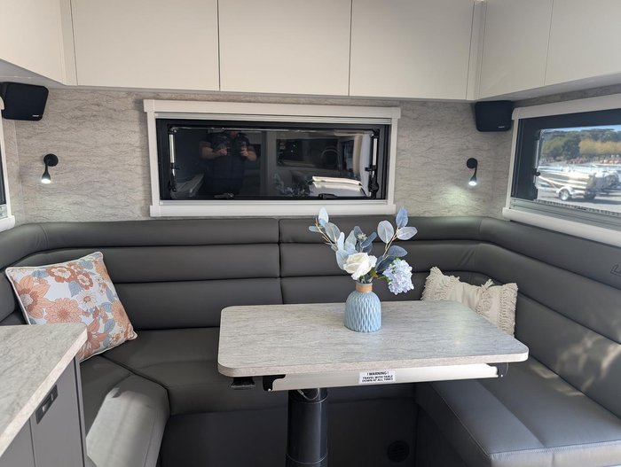 2025 Lotus Caravans 22' Rear Club Trooper