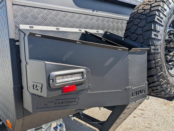 2025 Lotus Caravans 22' Rear Club Trooper