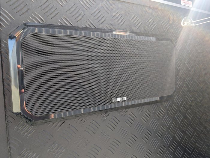 2025 Lotus Caravans 22' Sprint Rear Club