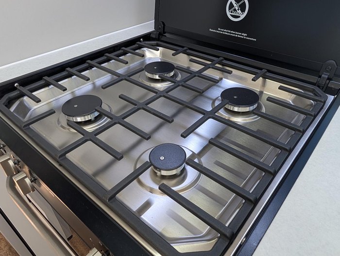 2025 Lotus Caravans 22' Sprint Rear Club