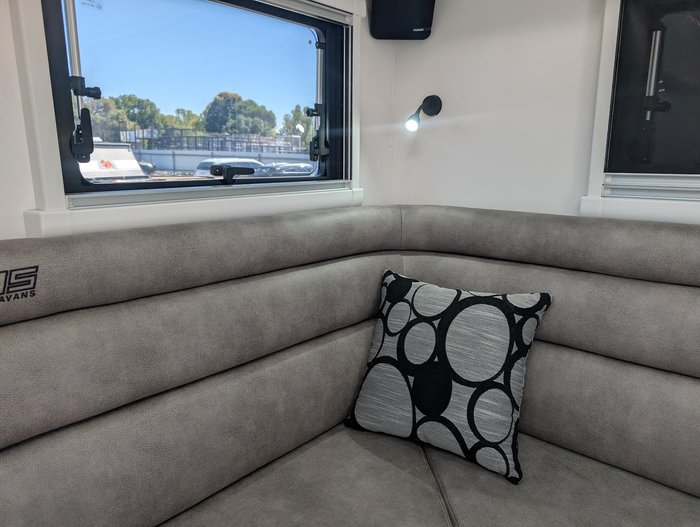 2025 Lotus Caravans 22' Sprint Rear Club