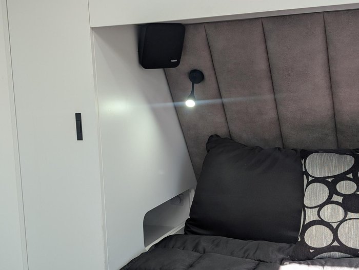 2025 Lotus Caravans 22' Sprint Rear Club