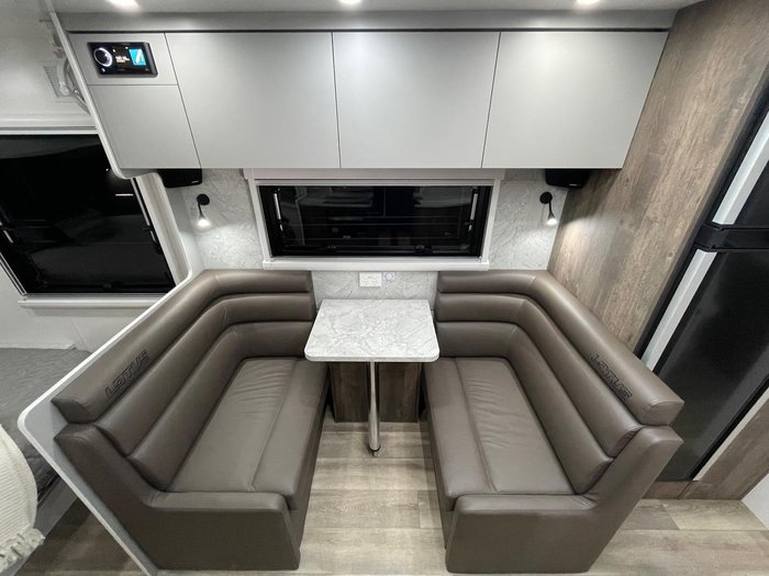 2025 Lotus Caravans 20'6 Freelander