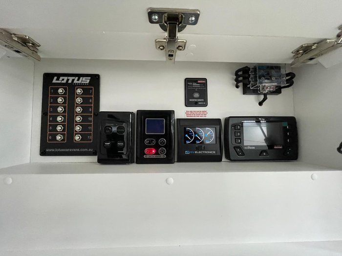 2025 Lotus Caravans 23'5 Dual Door Off Grid Double Bunk