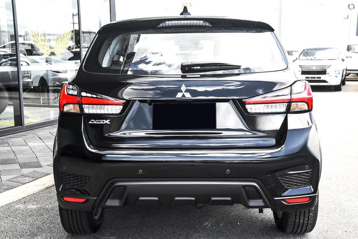 2024 Mitsubishi ASX ES