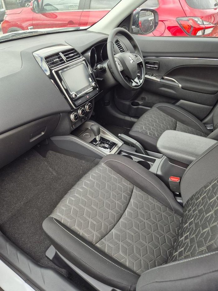 2024 Mitsubishi ASX LS