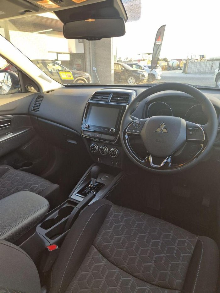 2024 Mitsubishi ASX LS