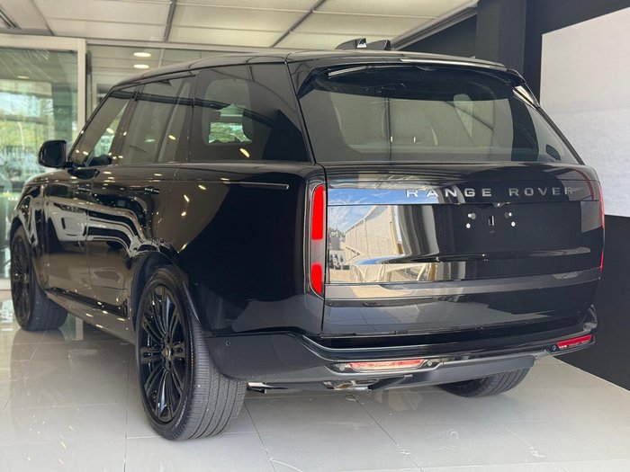 2024 Land Rover Range Rover P530 Autobiography