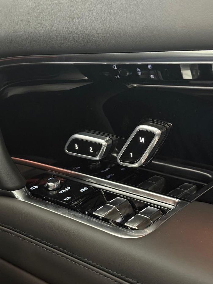 2024 Land Rover Range Rover P530 Autobiography