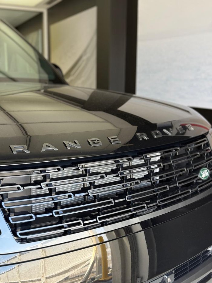 2024 Land Rover Range Rover P530 Autobiography