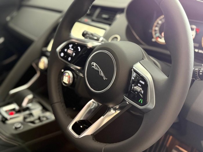 2024 Jaguar E-PACE P250 R-Dynamic SE