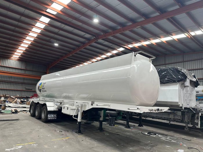 2025 Stonestar 26000 Litre Vac Tank With Pump