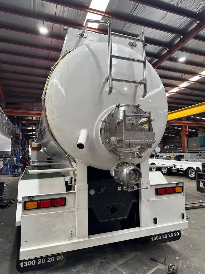 2025 Stonestar 26000 Litre Vac Tank With Pump