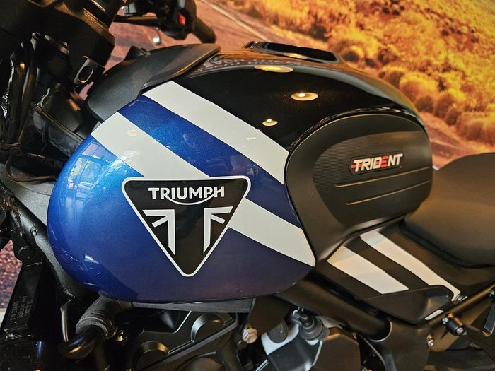 2025 Triumph Trident 660 Trident Black