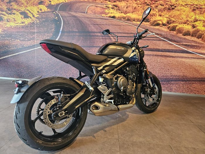 2025 Triumph Trident 660 Trident Black
