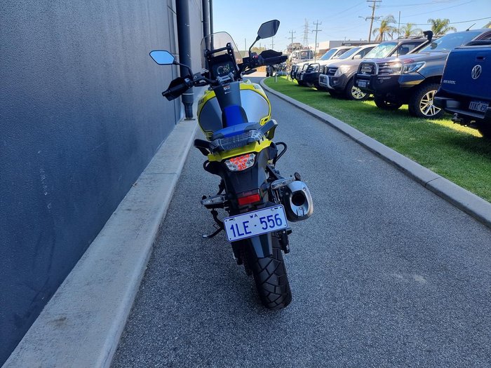 2024 Suzuki V-Strom 1050DE V-Strom Yellow