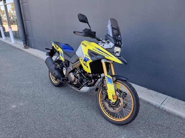 2024 Suzuki V-Strom 1050DE V-Strom Yellow