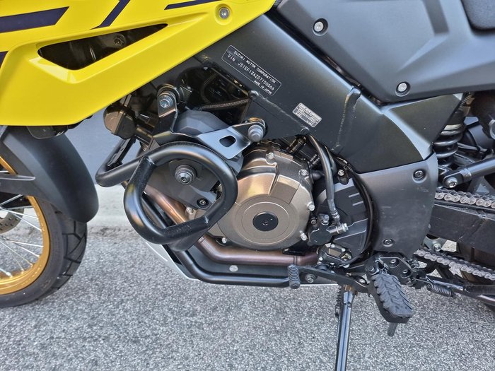 2024 Suzuki V-Strom 1050DE V-Strom Yellow